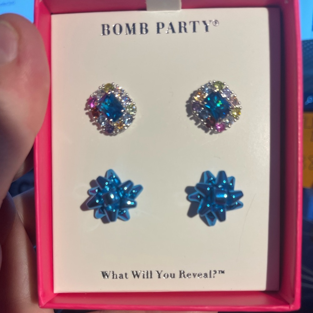 Bomb Party Earrings and necklace set